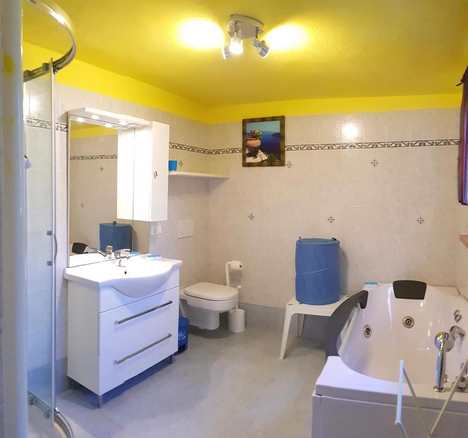 Country House Casa Marisa Garden And Lake View By Garda Domus Mea Tremosine ภายนอก รูปภาพ