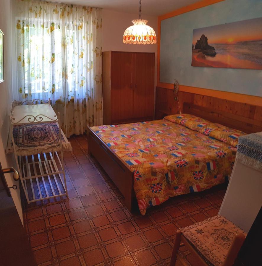 Country House Casa Marisa Garden And Lake View By Garda Domus Mea Tremosine ภายนอก รูปภาพ