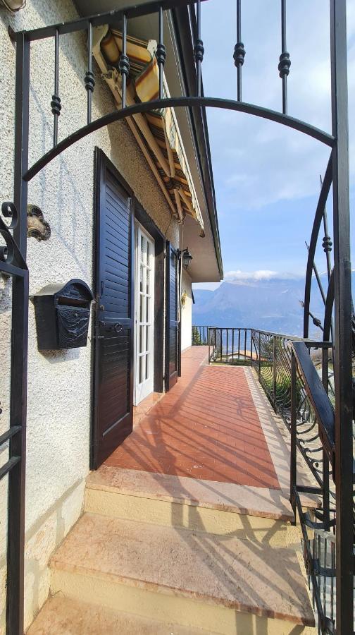 Country House Casa Marisa Garden And Lake View By Garda Domus Mea Tremosine ภายนอก รูปภาพ