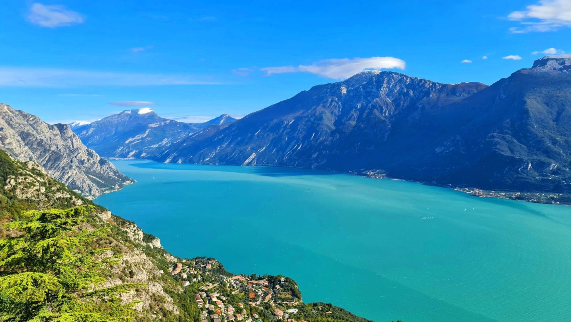 Country House Casa Marisa Garden And Lake View By Garda Domus Mea Tremosine ภายนอก รูปภาพ