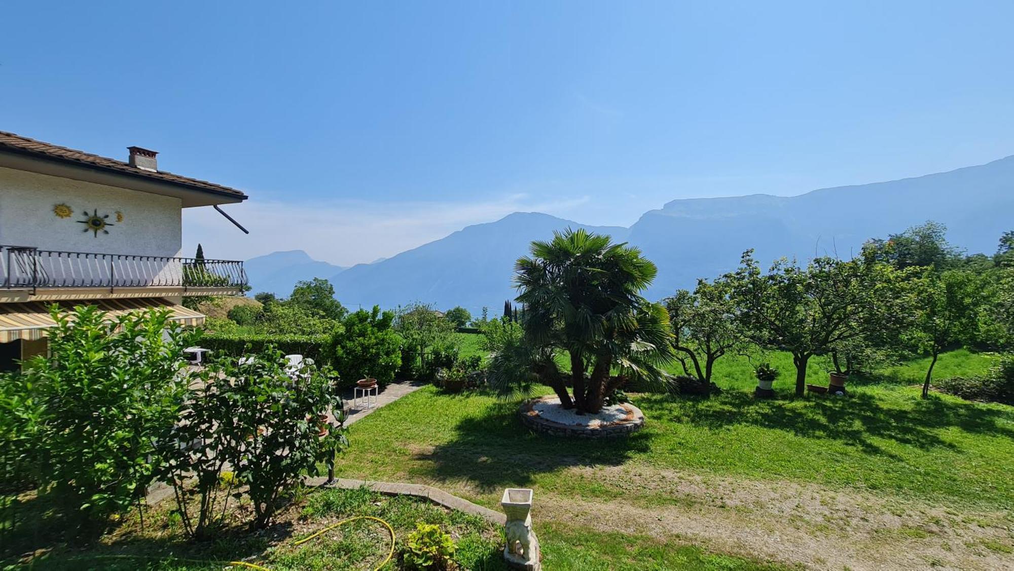Country House Casa Marisa Garden And Lake View By Garda Domus Mea Tremosine ภายนอก รูปภาพ